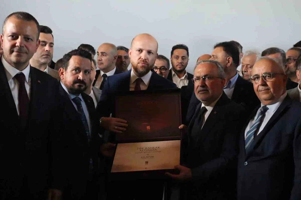 Bilal Erdoğan'dan 15 Temmuz mesajı: Millet iradesi kazandı