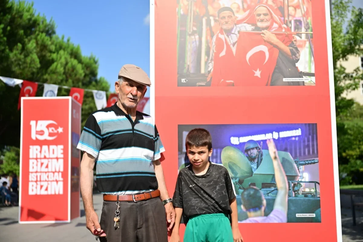 Yıldırım'da 15 Temmuz fotoğraf sergisi ziyaretçilerini bekliyor