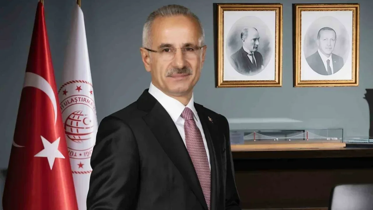 Bakan Uraloğlu: 15 Temmuz'un 10. yılında birlik mesajı verdi