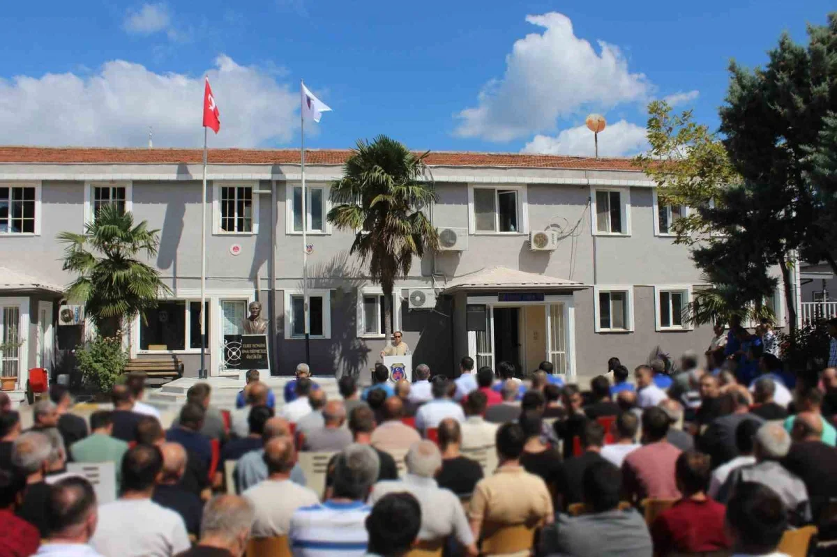 Gemlik Açık Cezaevi'nde 15 Temmuz anma programı düzenlendi