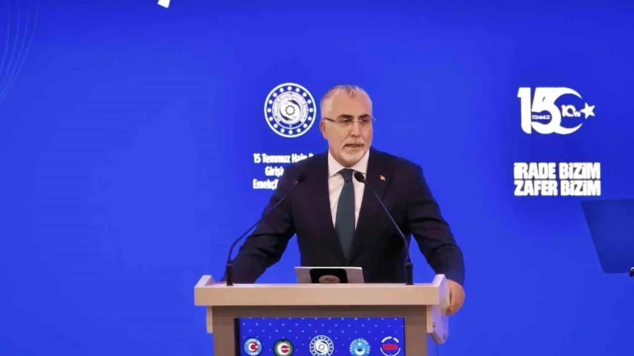 Bakan Işıkhan: 15 Temmuz'da sendikalar demokrasiye sahip çıktı