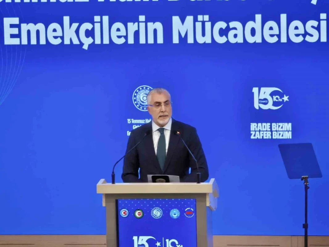 Bakan Işıkhan: 15 Temmuz'da sendikalar demokrasiye sahip çıktı