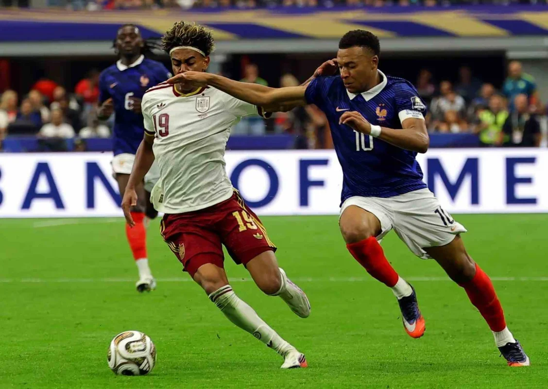İspanya, 2026 Dünya Kupası'nda Fransa'yı 2-0 yenip finale çıktı
