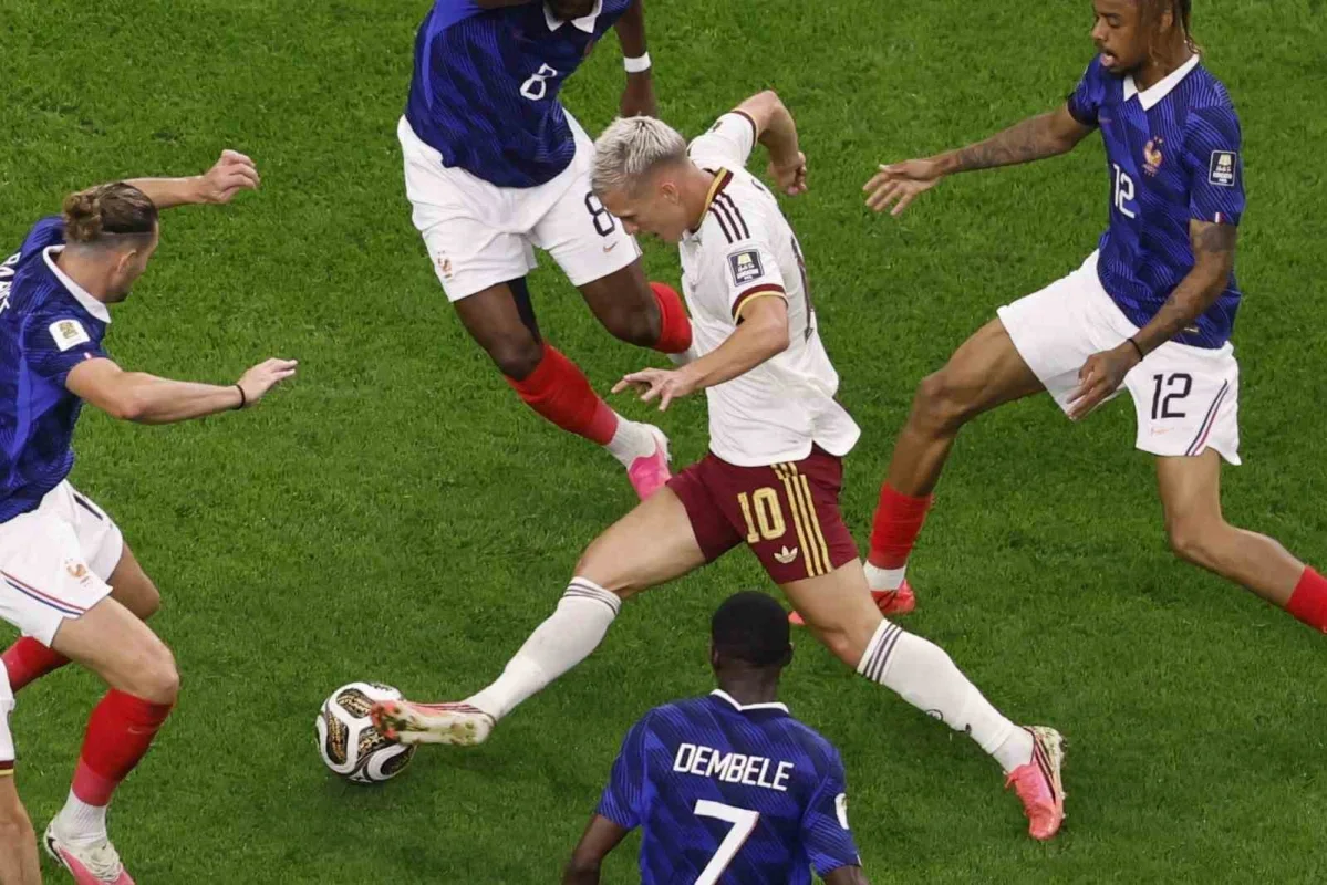 İspanya, 2026 Dünya Kupası'nda Fransa'yı 2-0 yenip finale çıktı
