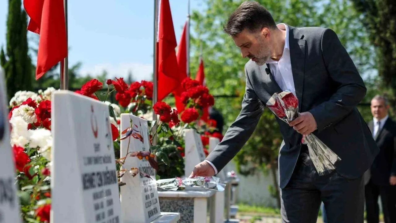 Şahin Biba'dan 15 Temmuz mesajı: "Allah bizimle beraberdir"