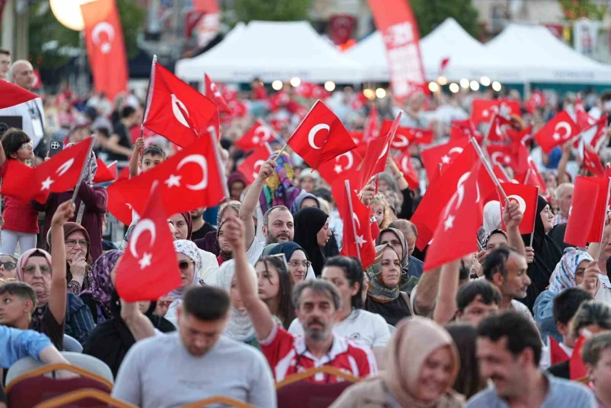 Kocaeli'de 15 Temmuz anmasında Milli İrade Meydanı doldu