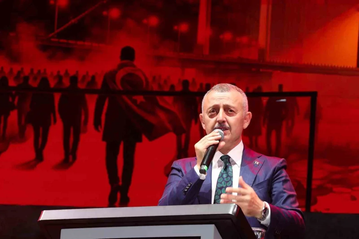 Kocaeli'de 15 Temmuz anmasında Milli İrade Meydanı doldu