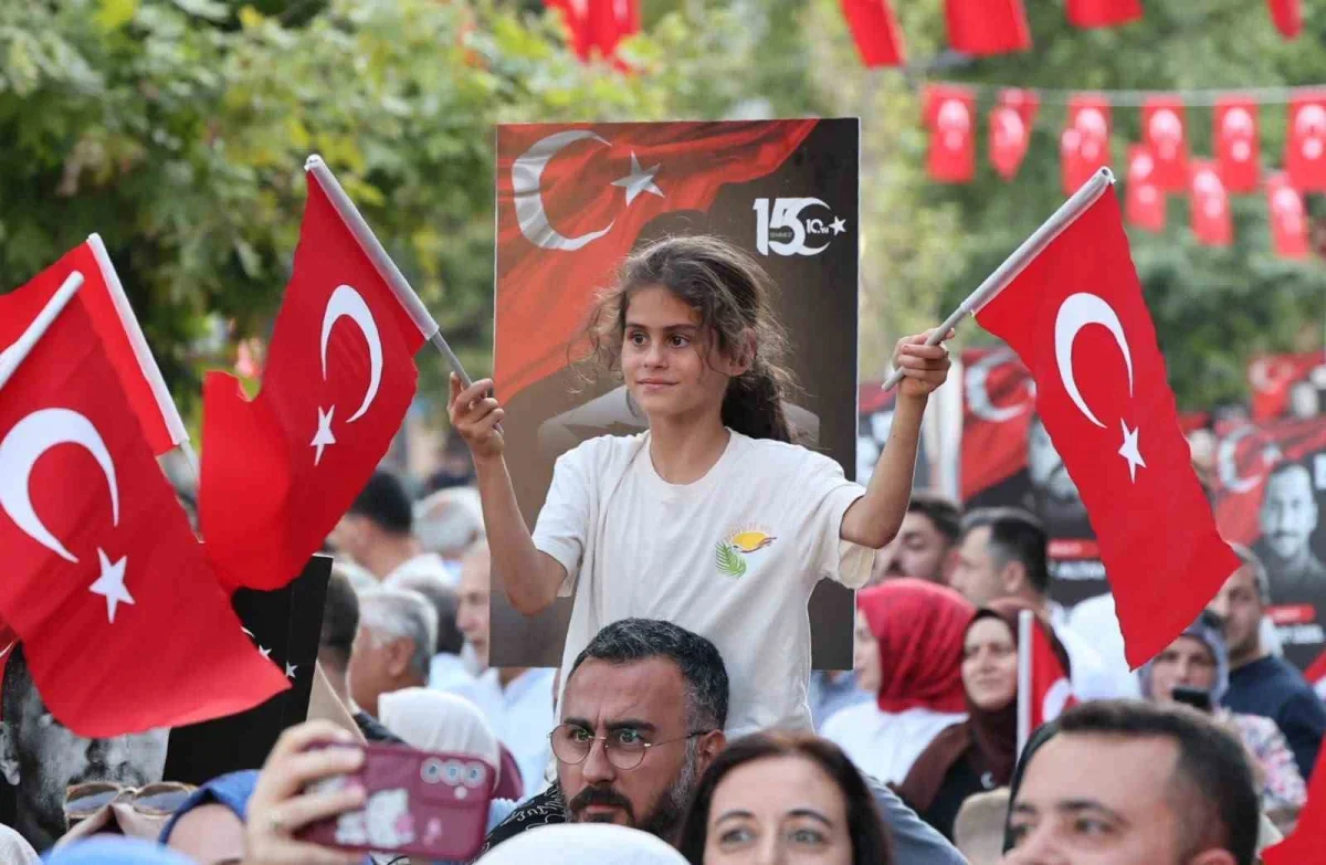 Kocaeli'de 15 Temmuz anmasında Milli İrade Meydanı doldu