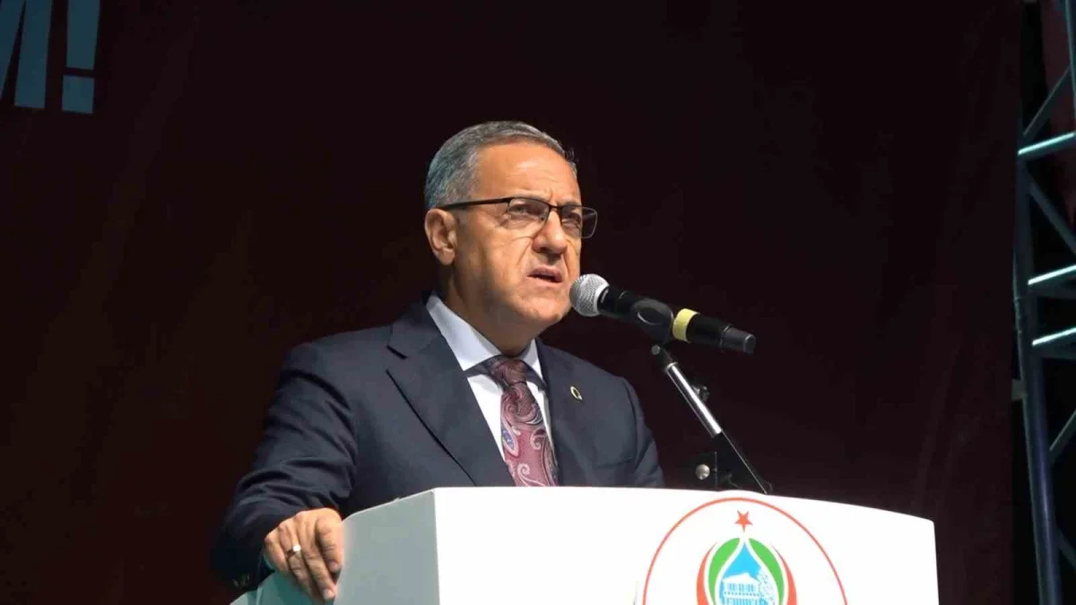 Yalova'da 15 Temmuz Anma Programı ve Demokrasi Yürüyüşü