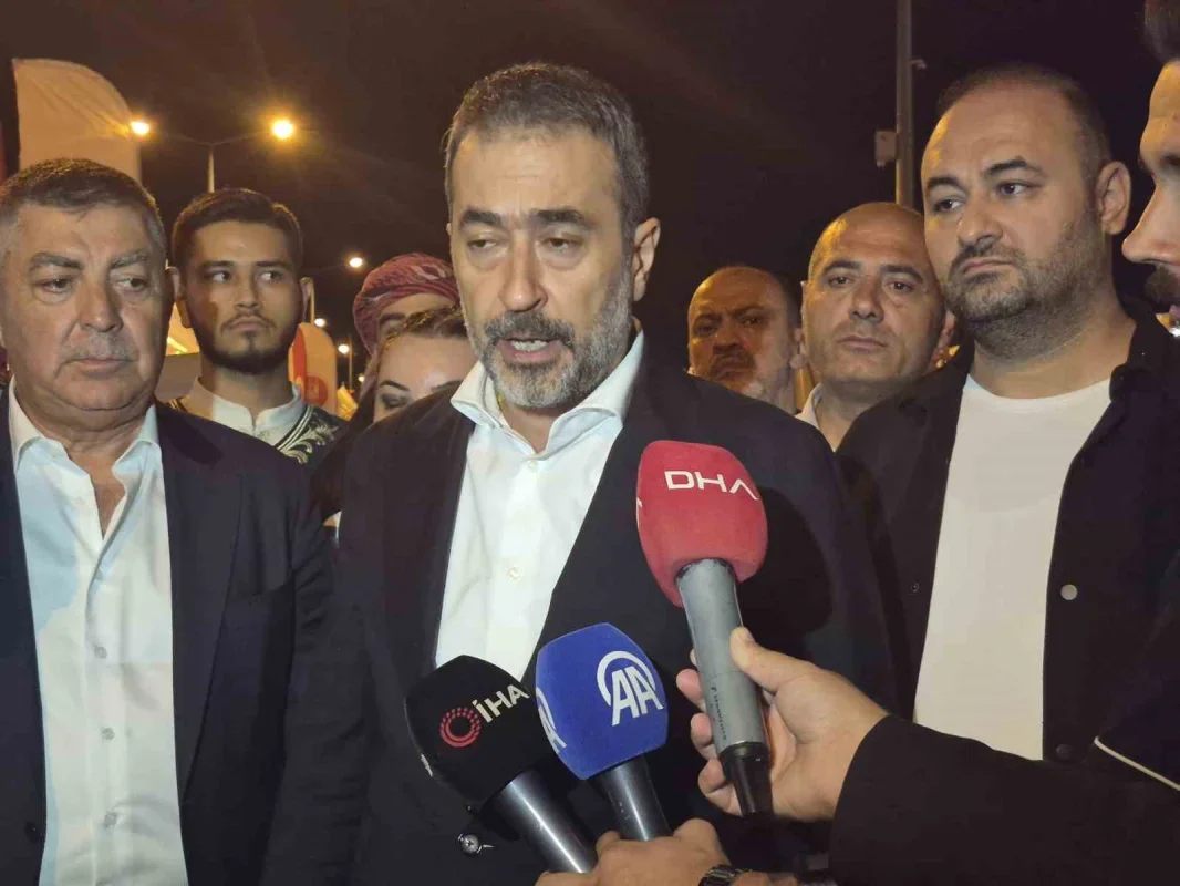 15 Temmuz'un 10'uncu yılında Külliye'de sabaha kadar nöbet