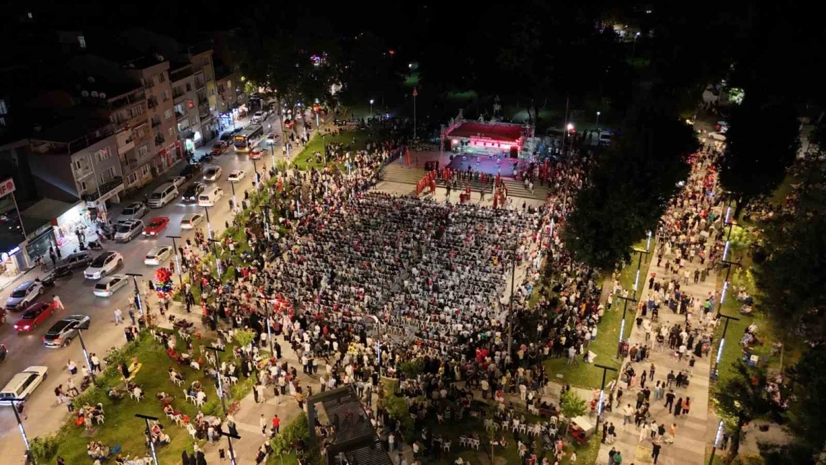 İnegöl'de 15 Temmuz'un 10'uncu yılında anlamlı anma