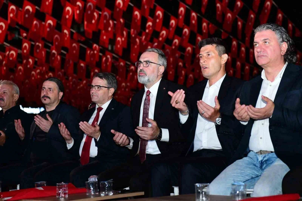 Kestel Belediyesi 15 Temmuz etkinlikleriyle meydanı doldurdu