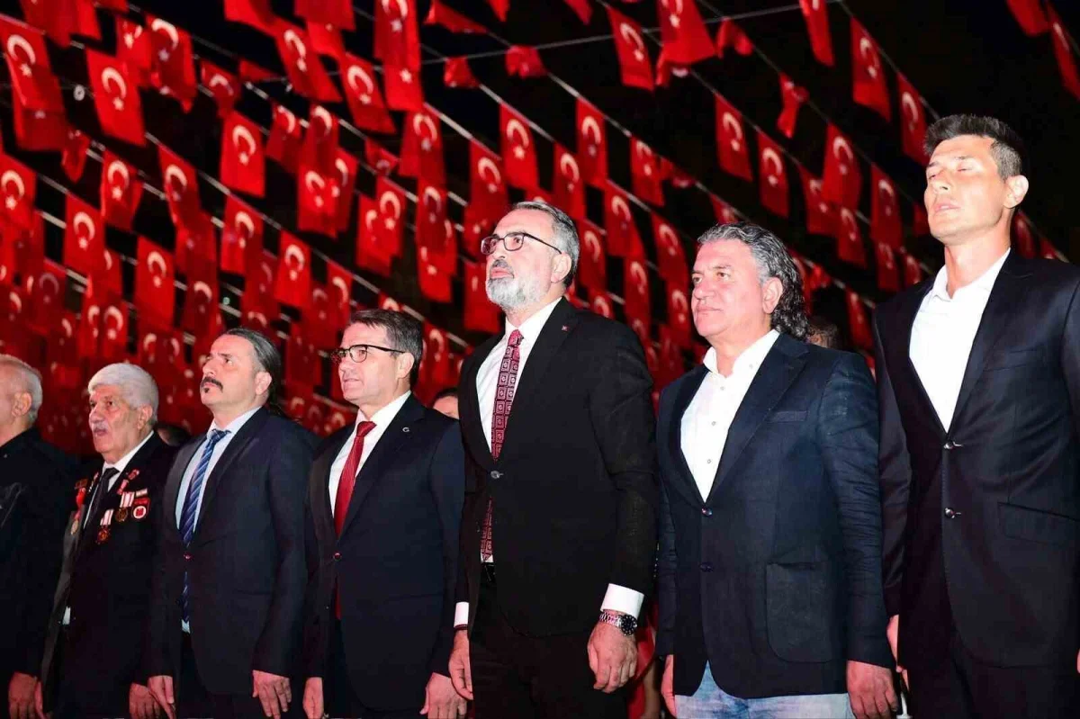 Kestel Belediyesi 15 Temmuz etkinlikleriyle meydanı doldurdu