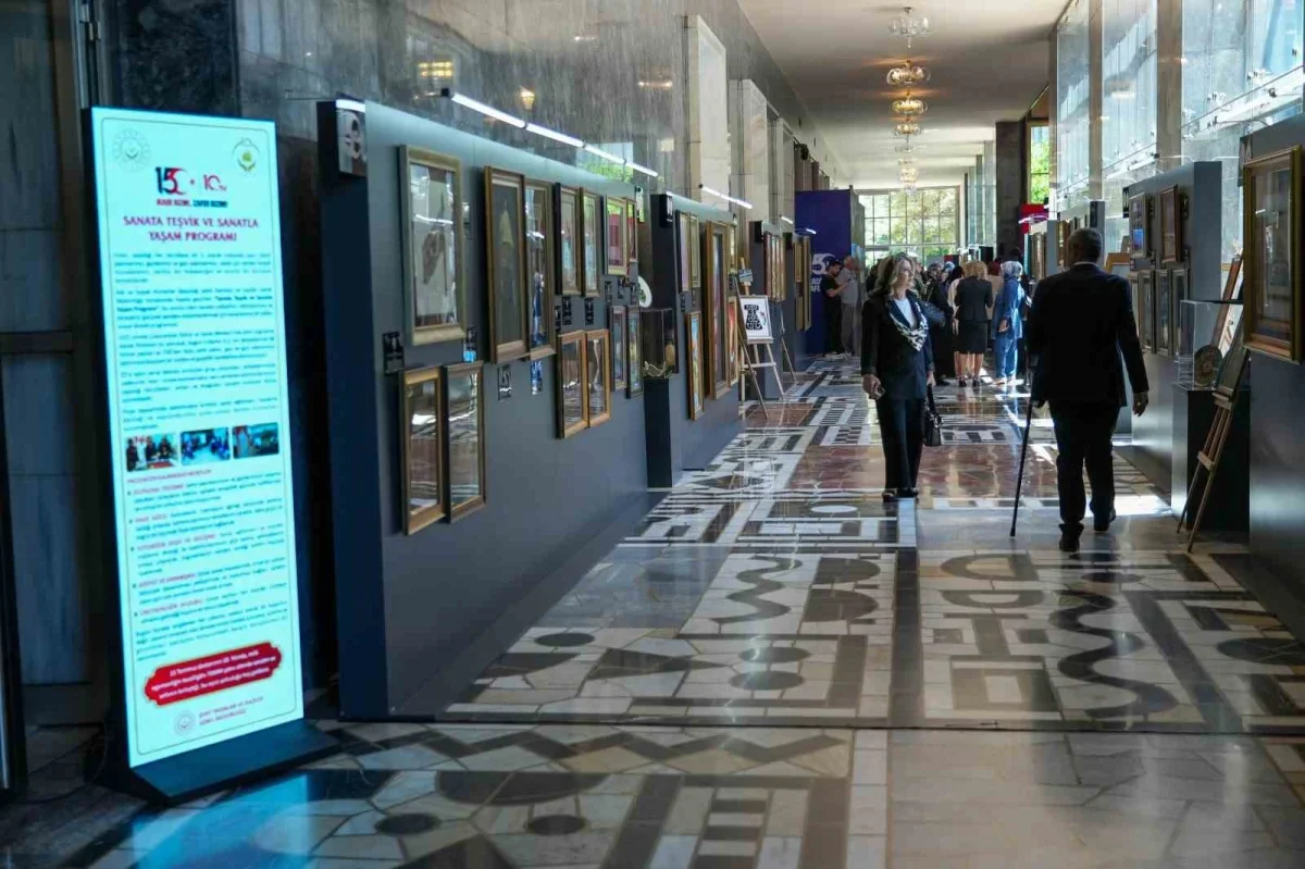 Erdemir'den şehit yakınları ve gazilere sanat sergisine destek