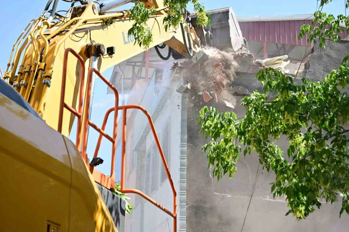 Mimarsinan Mahallesi'nde kentsel dönüşümün 2. etabı başladı