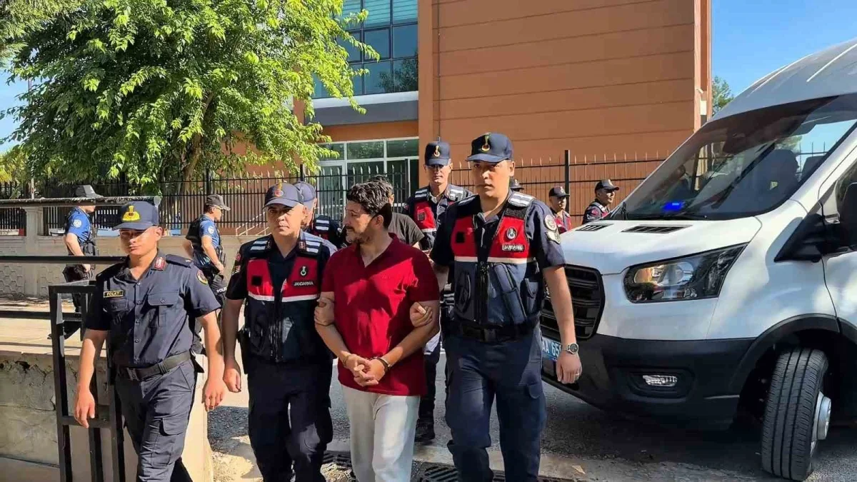 Sahte alışveriş sitesi şebekesine operasyon: 7 tutuklama