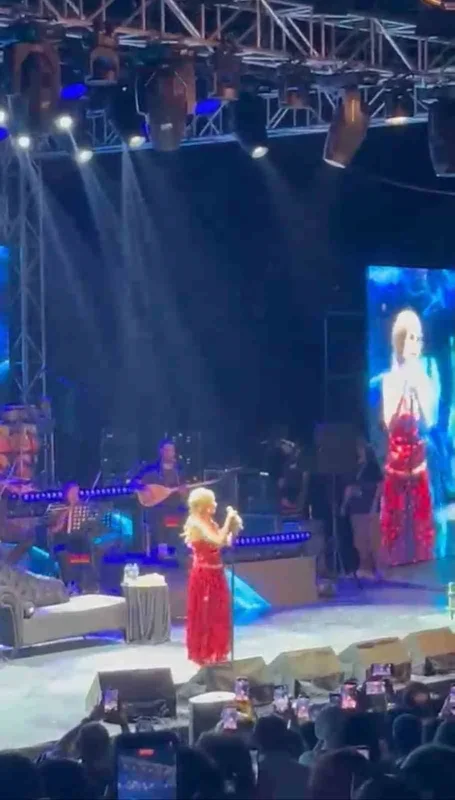 Yıldız Tilbe'den doğum günü yorumu: "Kutlamak saçma geliyor"