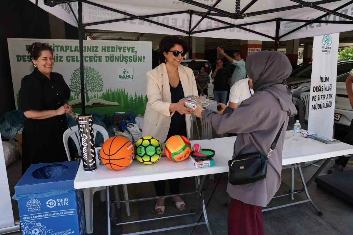 Nilüfer'de eski kitaplar geri dönüşüme kazandırıldı