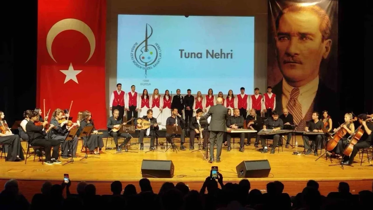 Bursa'nın kayıp ezgileri 15 Temmuz programında buluştu