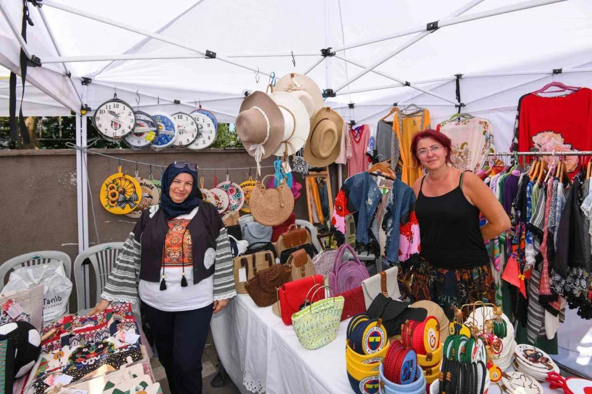 Osmangazi'de Kadın Girişimciler Sokağı el emeğini buluşturdu