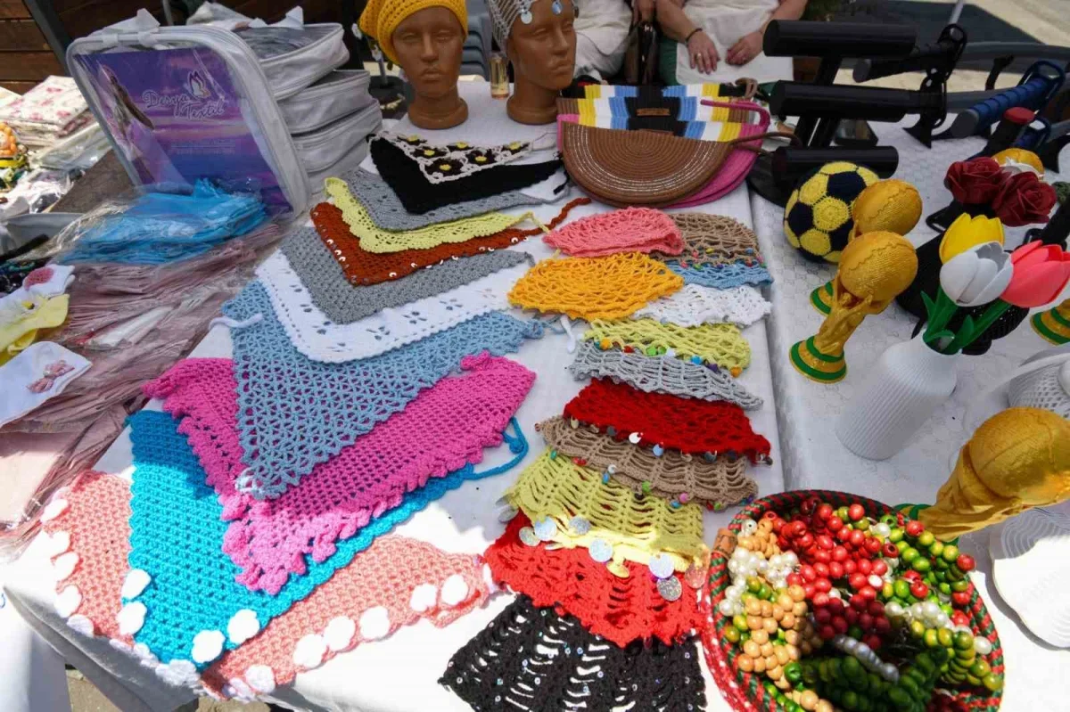 Osmangazi'de Kadın Girişimciler Sokağı el emeğini buluşturdu