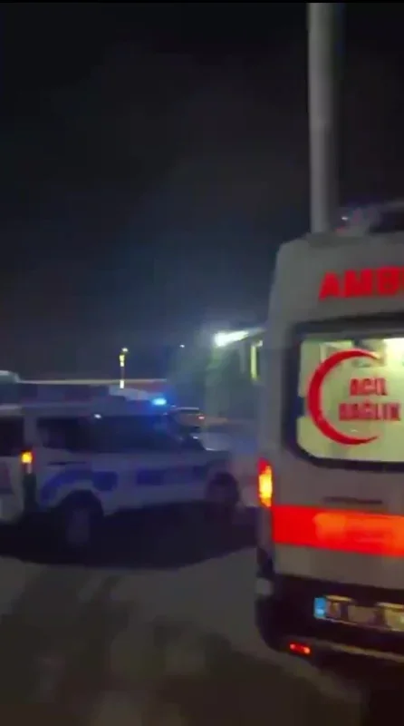 İzmit'te ayrılık görüşmesinde silahlı kavga: 2 yaralı, 10 gözaltı