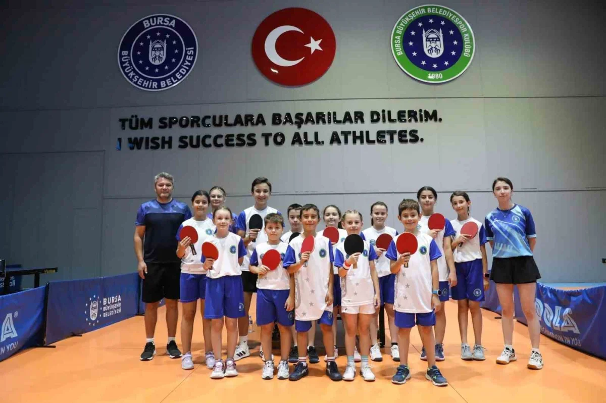 Bursa Büyükşehir Yaz Spor Okulları ilk dönemini tamamladı
