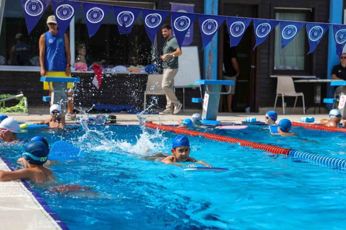 Bursa Büyükşehir Yaz Spor Okulları ilk dönemini tamamladı