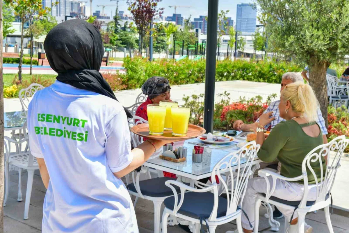 Esenyurt Zeytin Sosyal Tesisi vatandaşların yeni buluşma noktası oldu