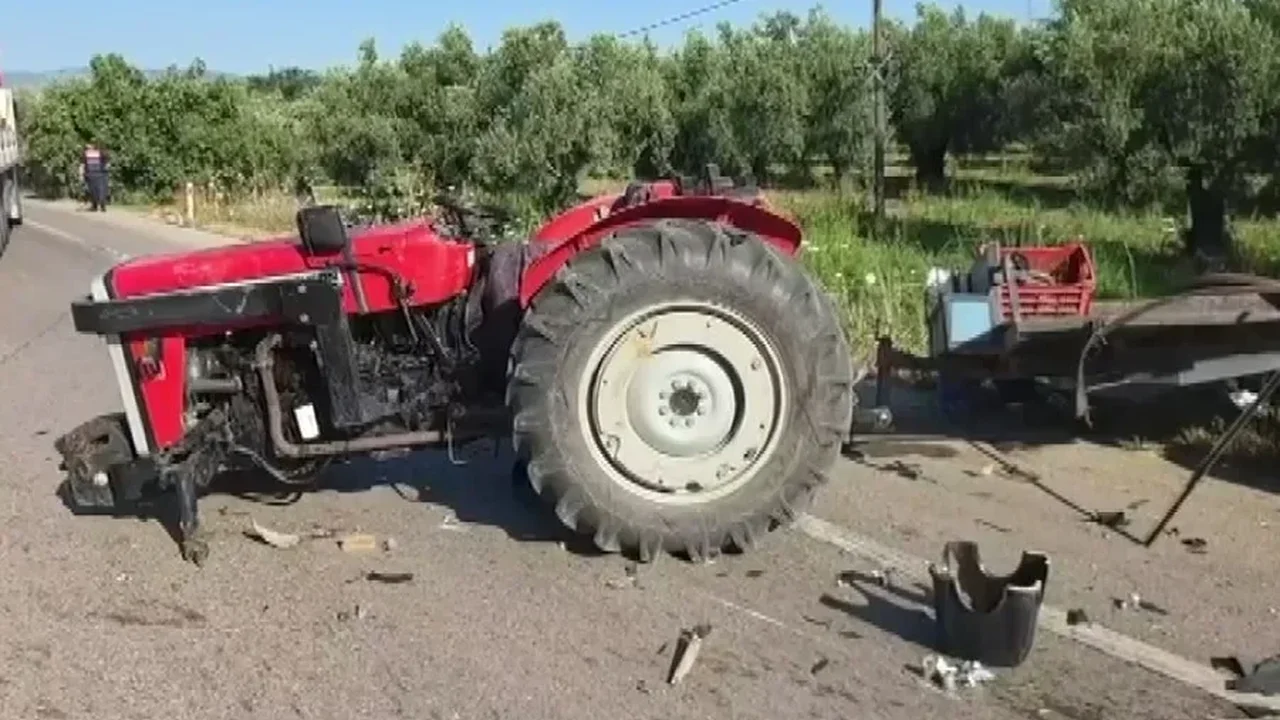 Orhangazi-İznik yolunda traktöre çarpan araç ters döndü: 2 yaralı