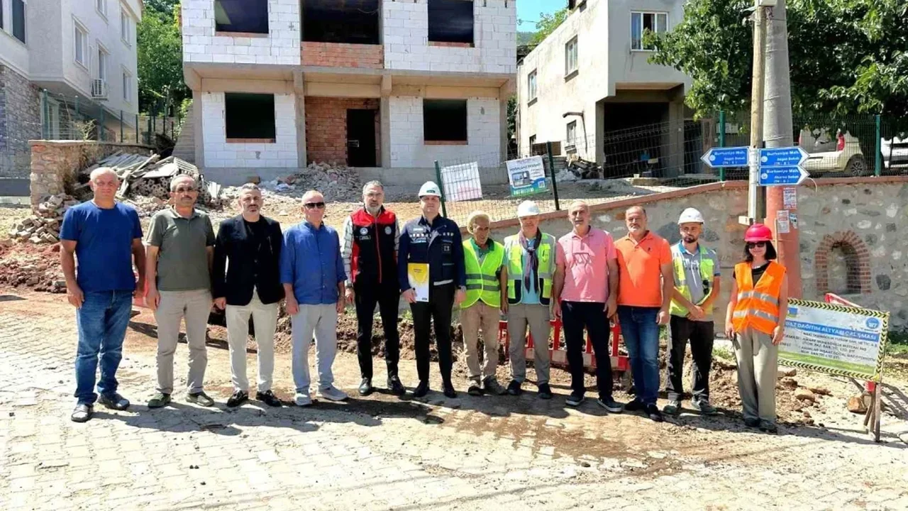 Kestel Burhaniye Mahallesi'nde doğalgaz çalışmaları incelendi
