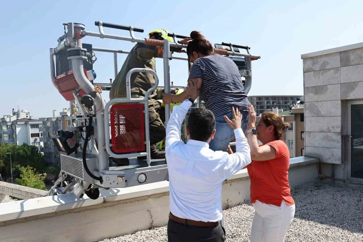Nilüfer'de deprem ve yangın tahliyesi tatbikatı yapıldı