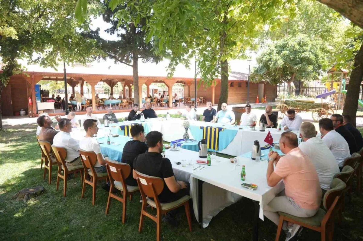 Yenişehir Belediyespor'da yeni yönetim kurulu ilk toplantısını yaptı