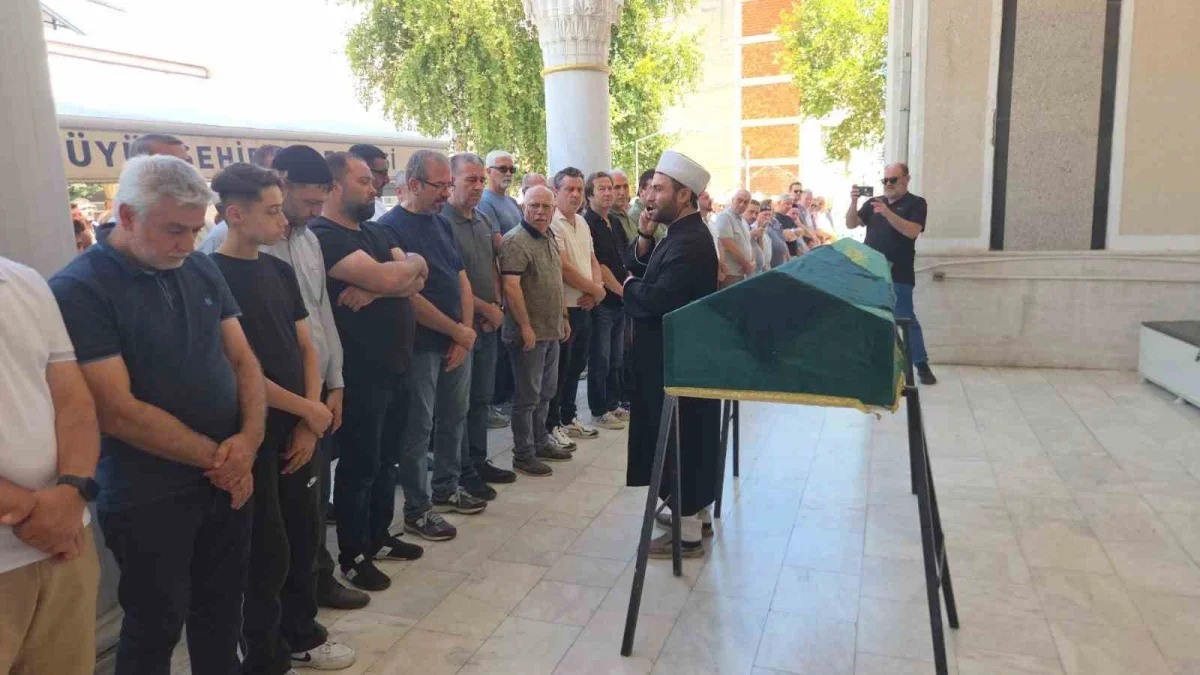 Bursalı iş adamı Murat Güneri'nin kızı Eslem Melis Güneri öldü