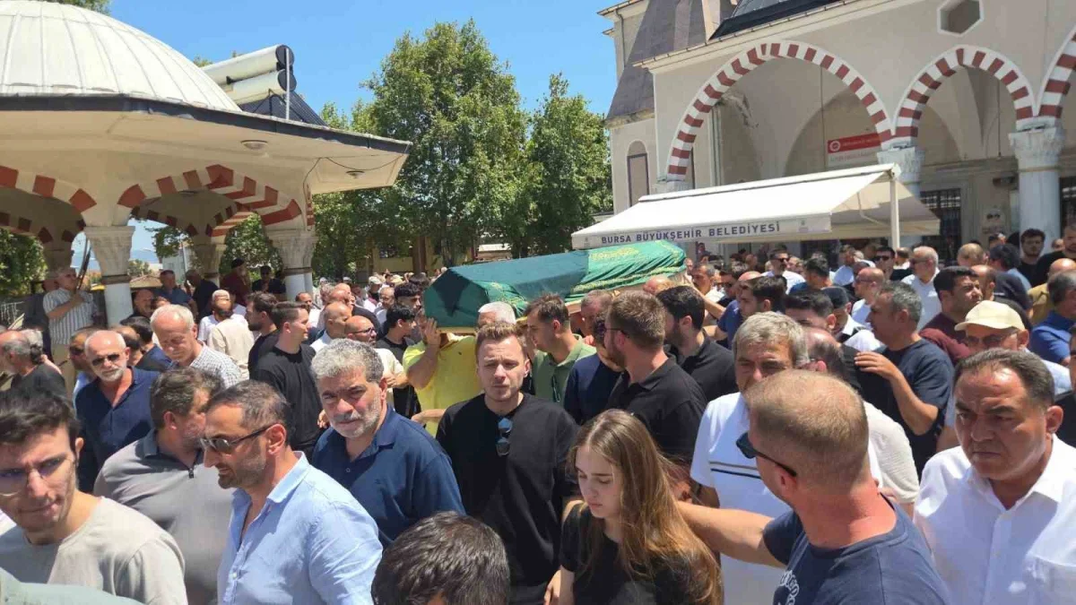 Bursalı iş adamı Murat Güneri'nin kızı Eslem Melis Güneri öldü