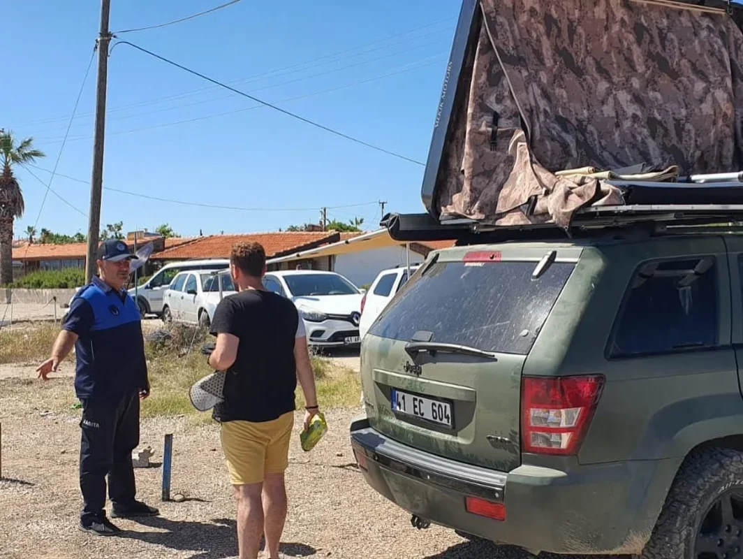 Ayvalık'ta karavan parkına yeni yasak: Yol kenarına izin yok