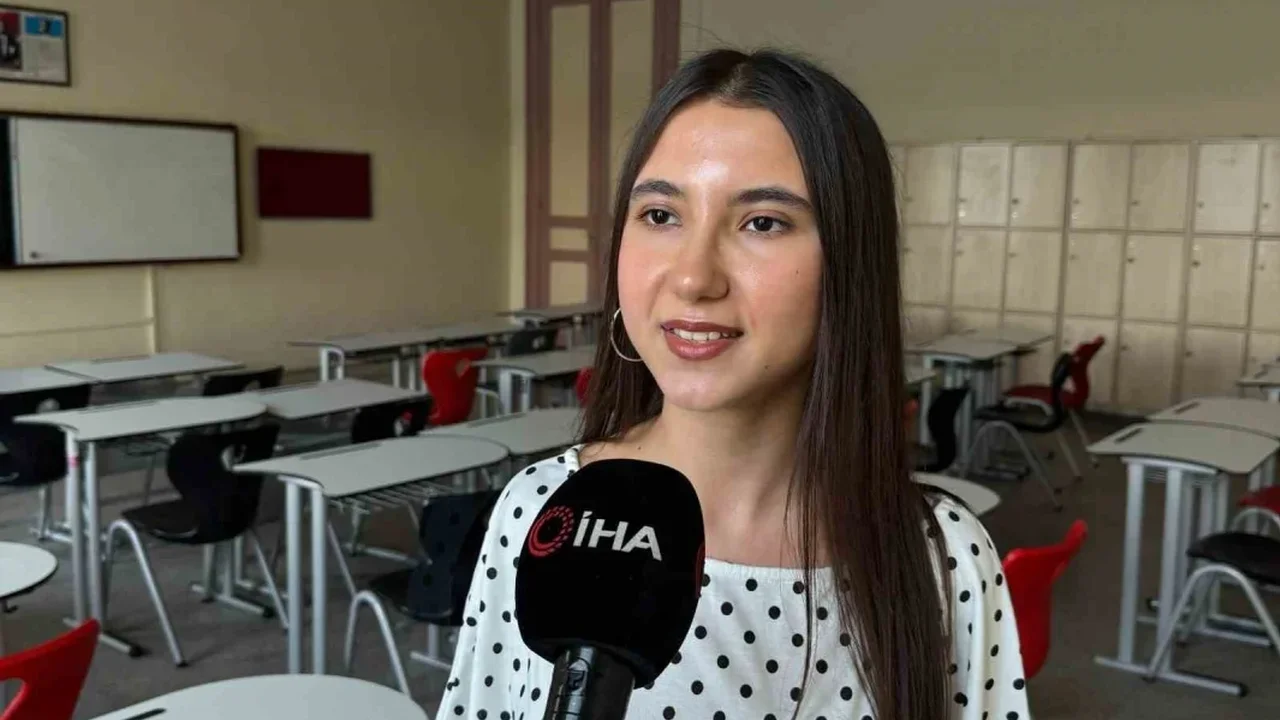 Tuğsem Bahar YKS birinciliğinin sırrını anlattı