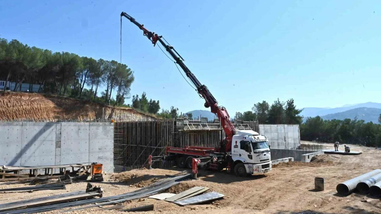 Demirtaş Su Deposu için muhtarlardan Şahin Biba'ya teşekkür