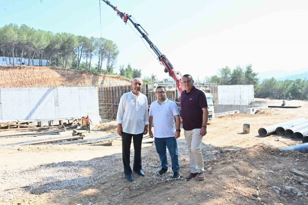 Demirtaş Su Deposu için muhtarlardan Şahin Biba'ya teşekkür