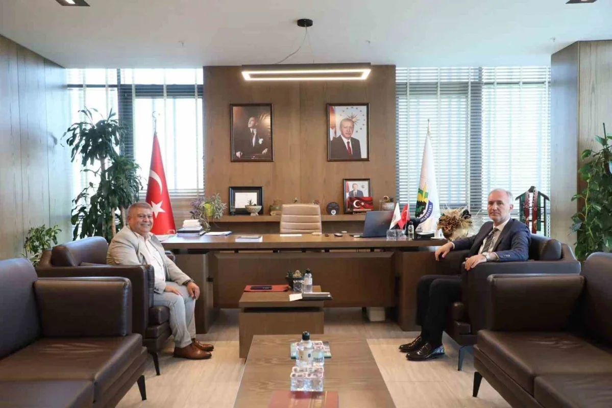 İnegöl'de sağlık yatırımları hızlandı: Hedef 160 aile hekimi