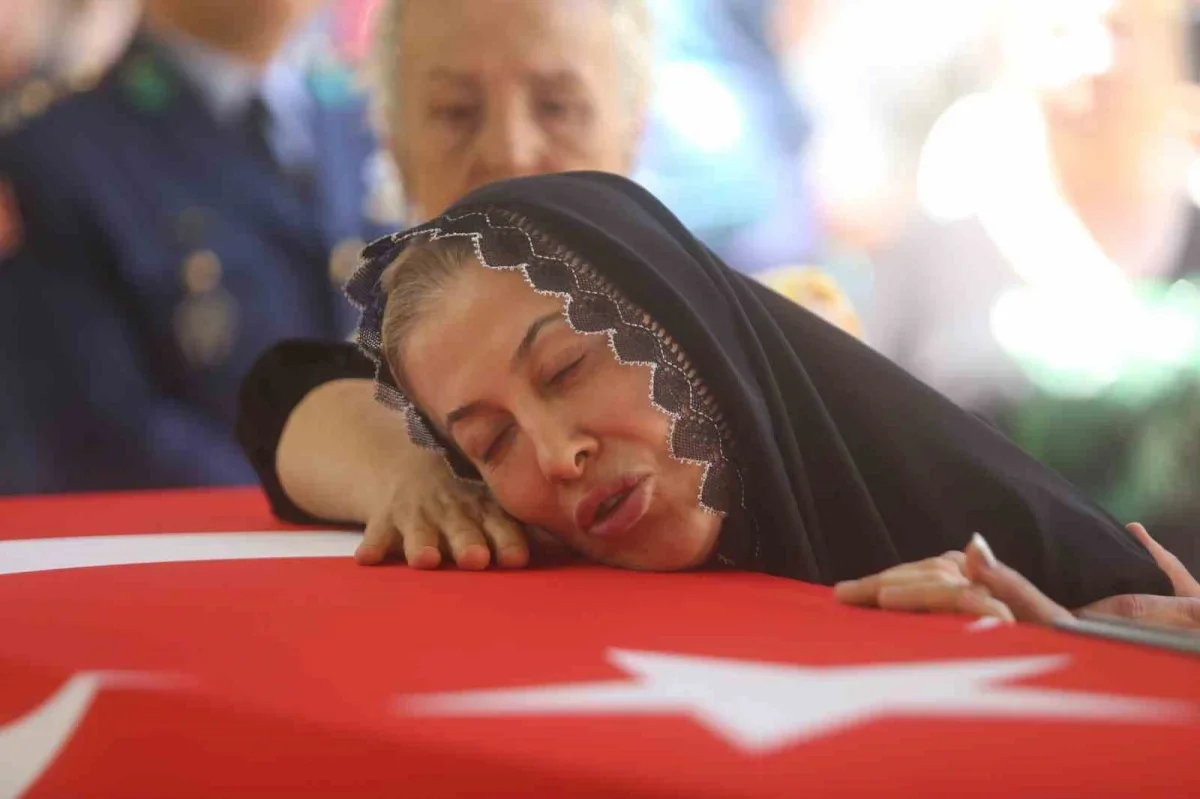 Cilo Dağı'nda kaybolan Bursalı dağcı Yüksel Işık toprağa verildi