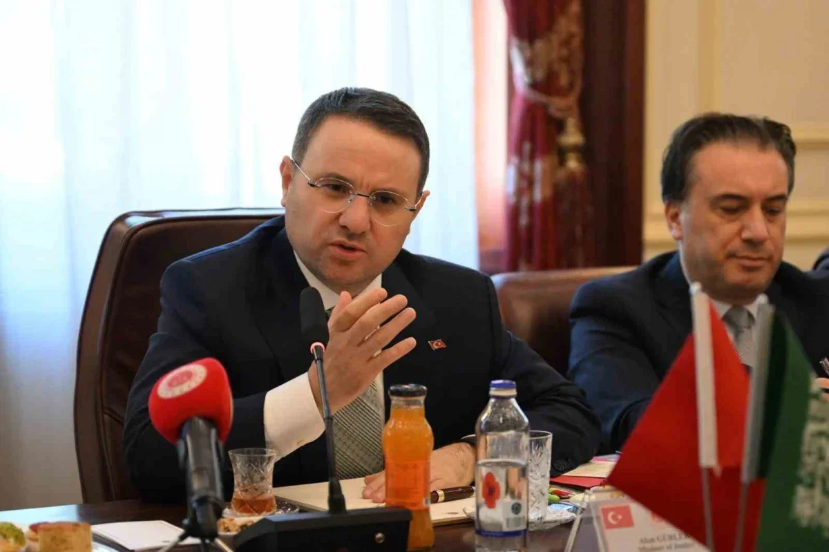 Adalet Bakanı Gürlek, Suudi mevkidaşı Al Smani ile görüştü