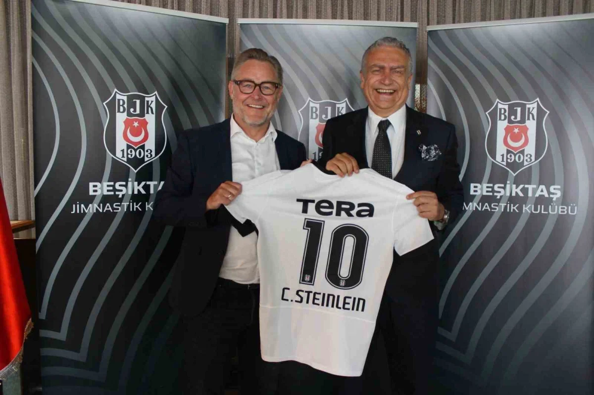 Beşiktaş, Midtjylland ve UEFA heyetini dostluk yemeğinde ağırladı