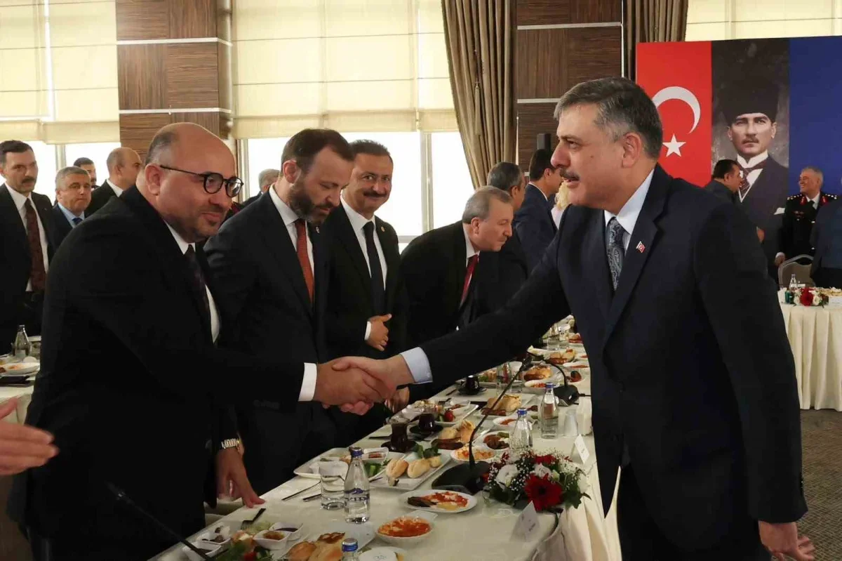 Bakan Çiftçi: AFAD'ın güvenilirliği deprem sürecinde görüldü