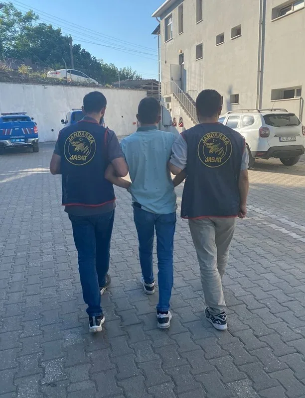 Çanakkale'de jandarma operasyonu: 14 şüpheli tutuklandı
