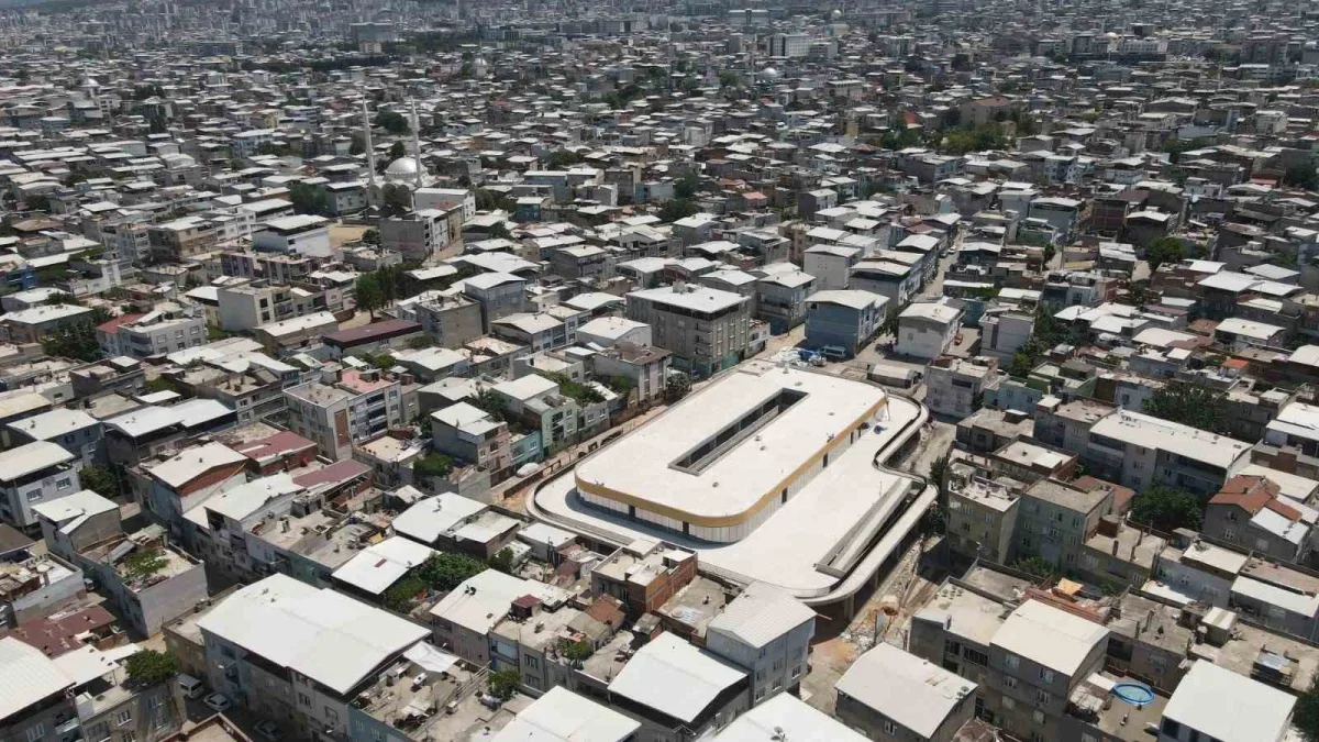Yavuzselim Kapalı Pazar Alanı ve Gençlik Merkezi yükseliyor