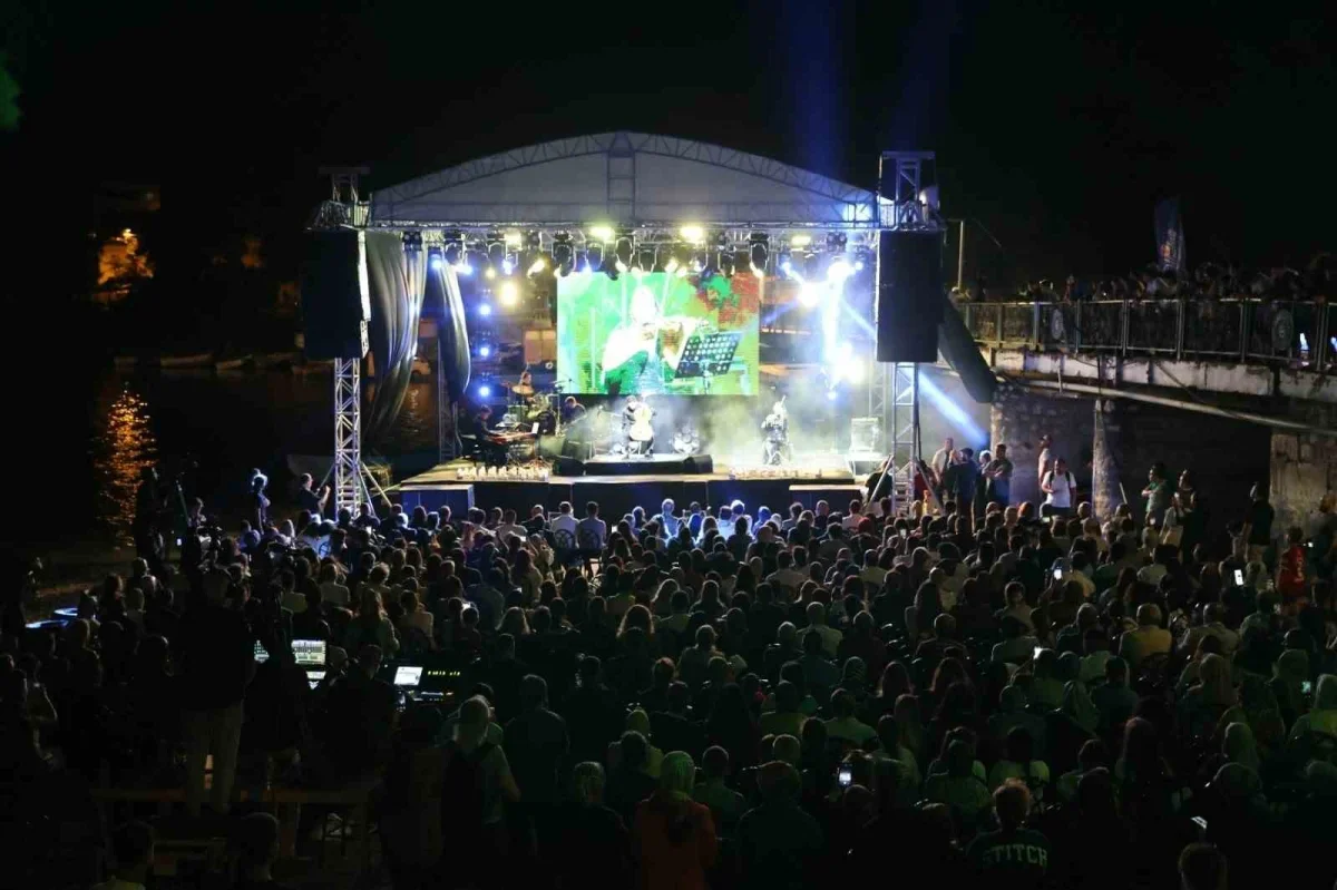Gölyazı'da Bagjan Oktyabr konseriyle unutulmaz festival gecesi