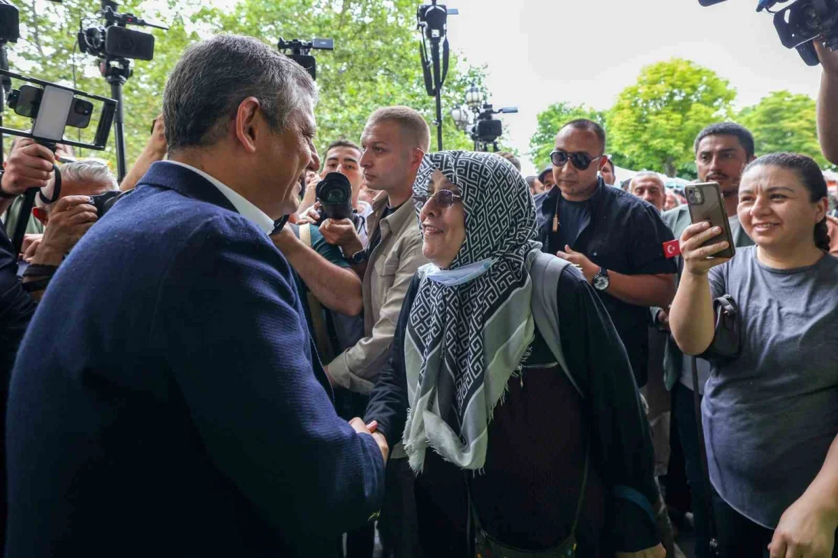 Özgür Özel: YENİ Parti bütçe çalışmalarına son kez katılacak