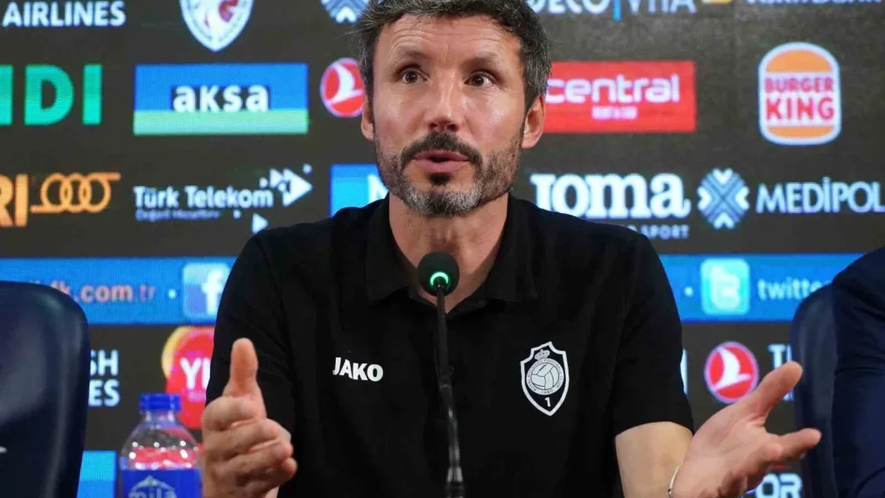 Mark van Bommel, Belçika Milli Takımı'nın başına geçti
