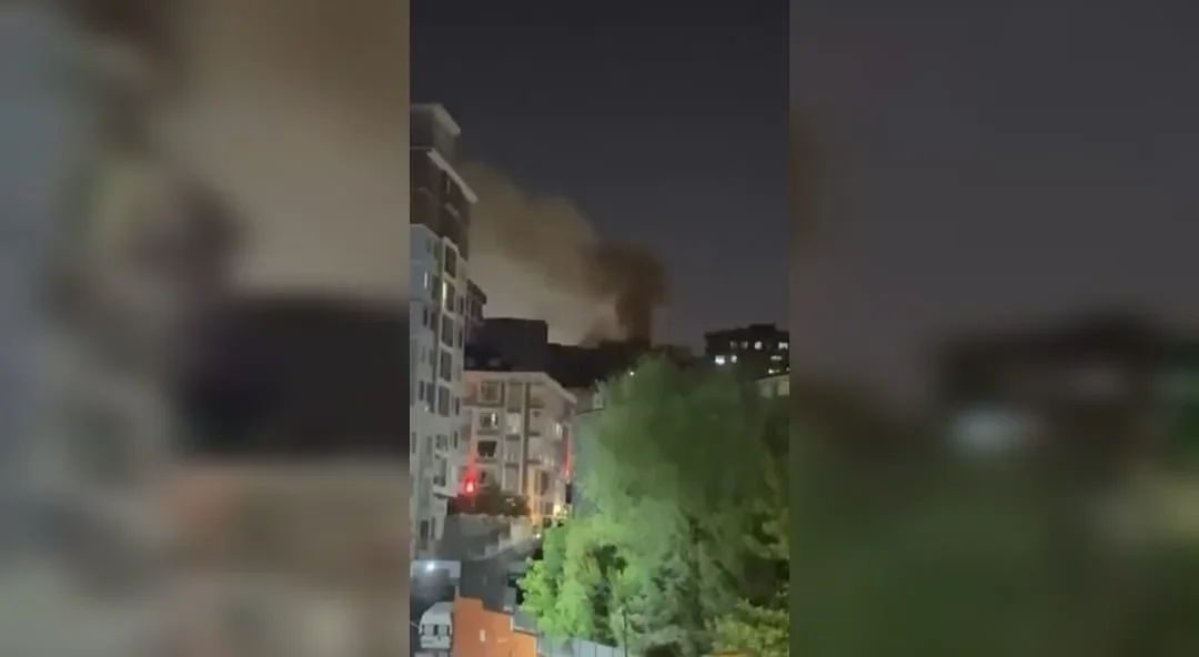 Küçükçekmece'de metruk binada yangın mahalleyi korkuttu